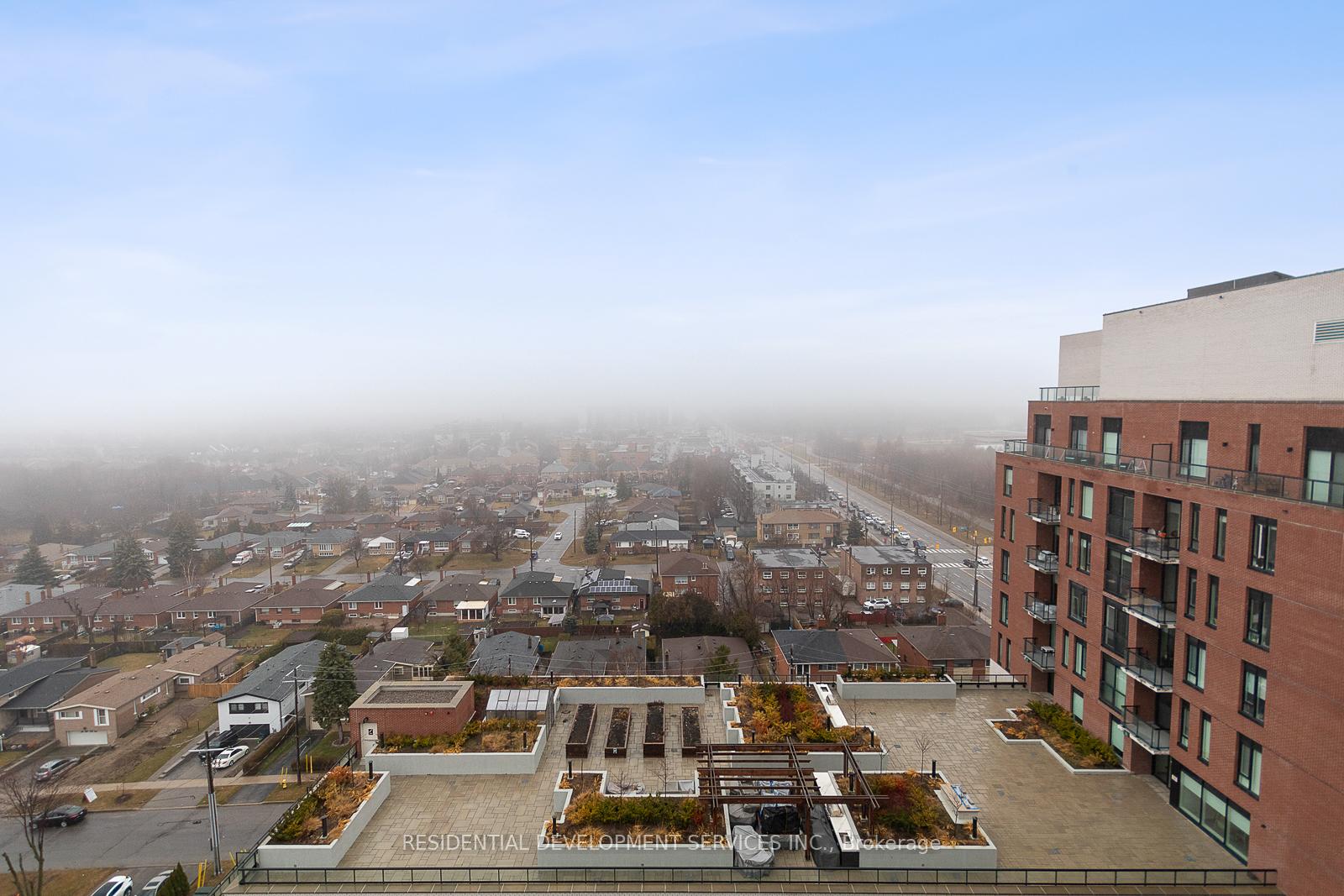 3 Bedrooms Condo at 3100 Keele,  Toronto For sale