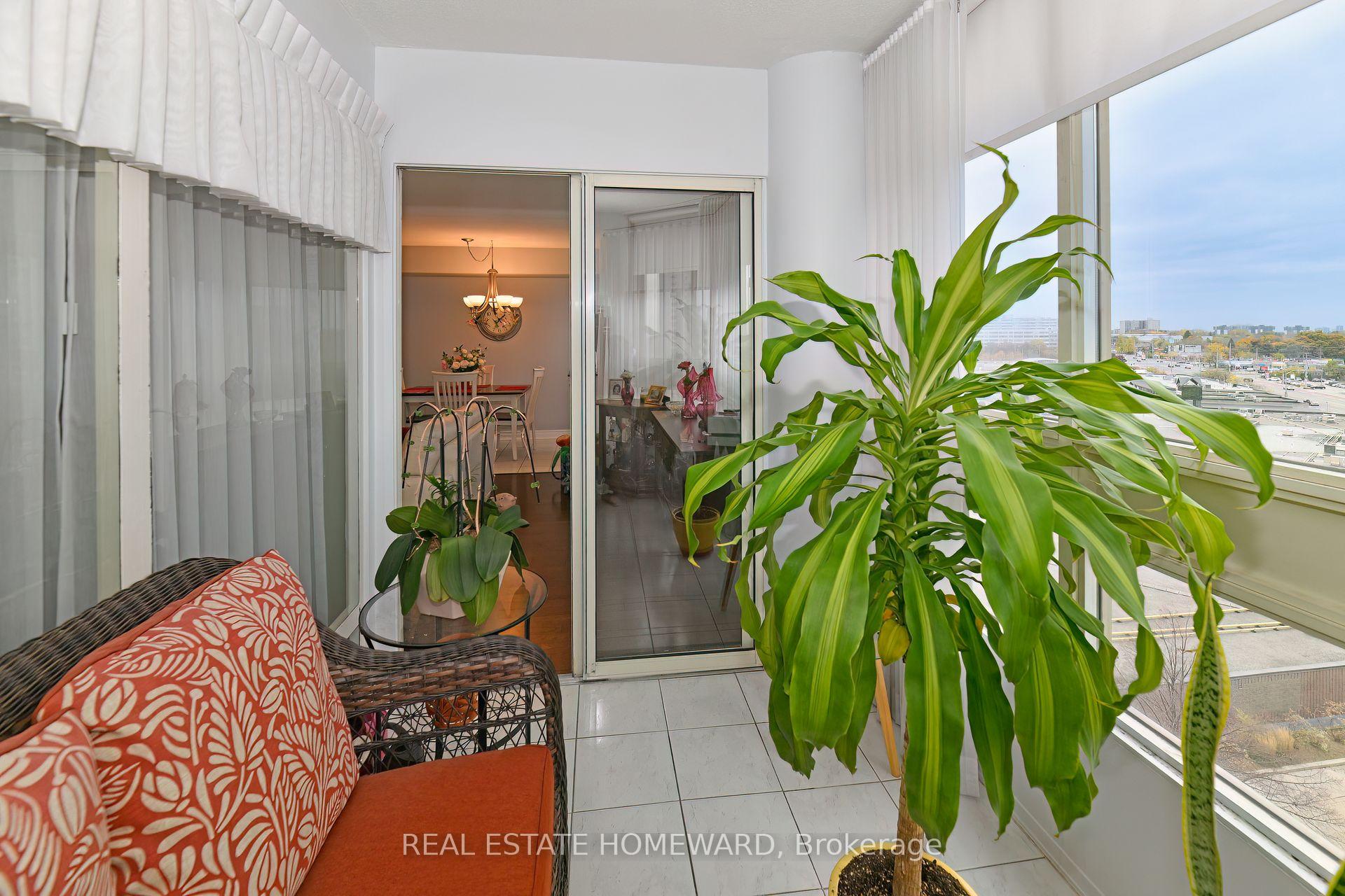 3 Bedrooms Condo at 3233 eglinton, Toronto For sale