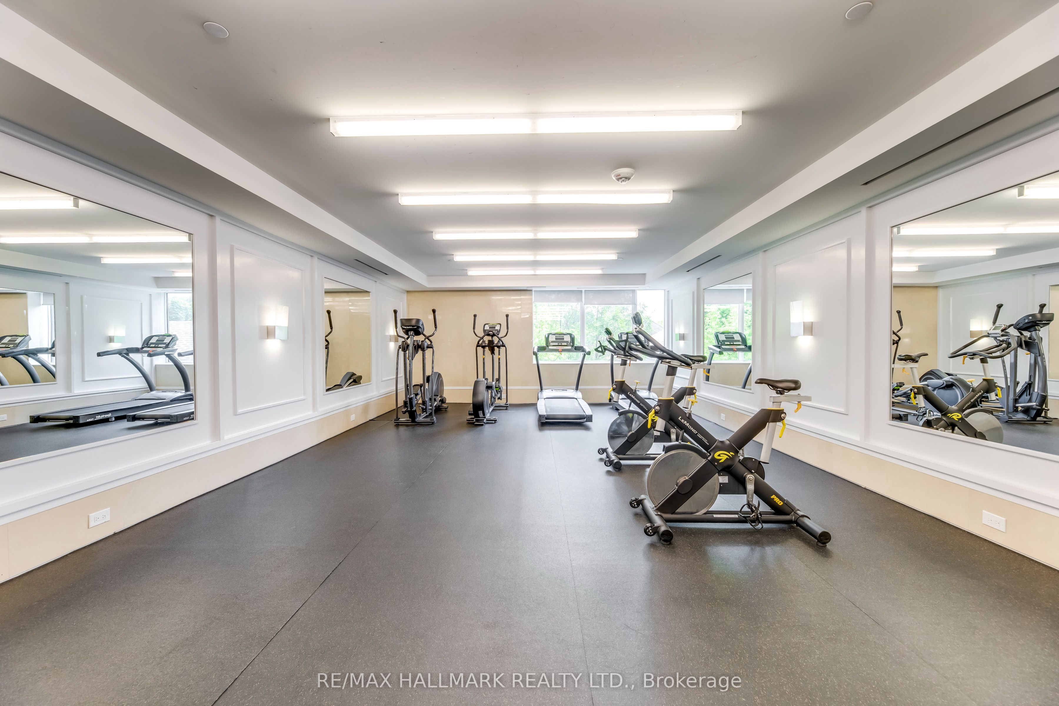 170 Chiltern Hill Road, #208