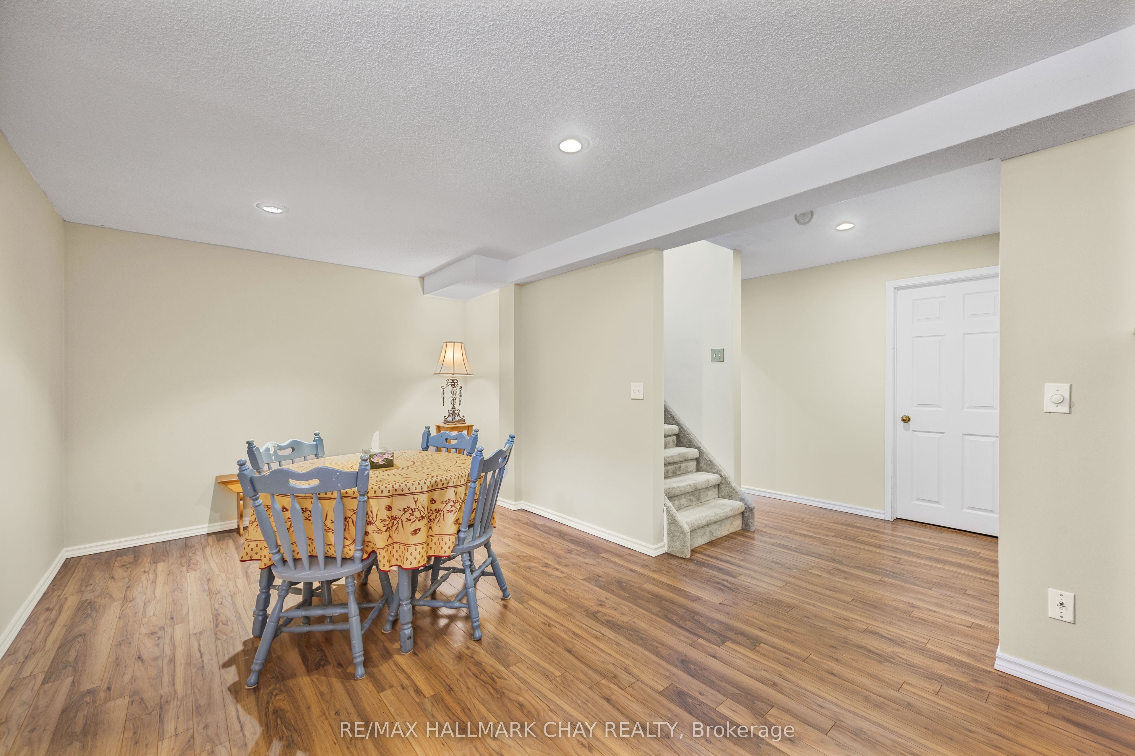 23 Grasett Crescent