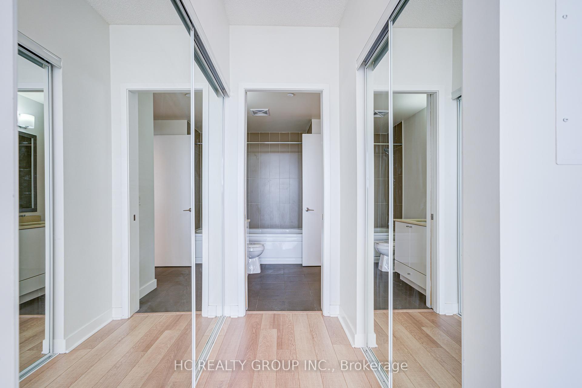 2 Bedrooms Condo at 3975 Grand Park, Mississauga For sale