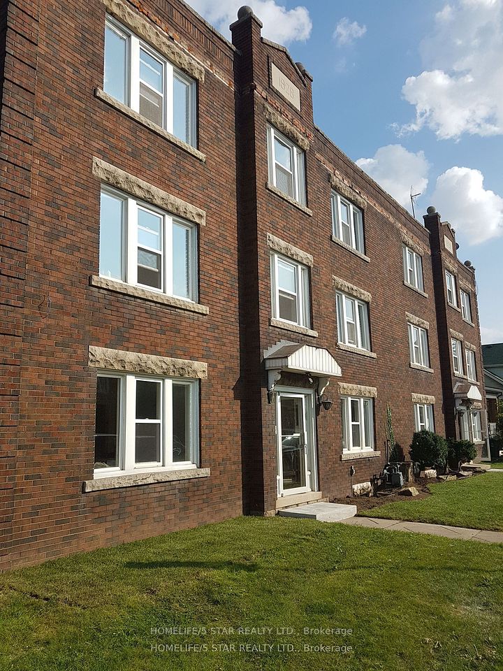 7 Connaught