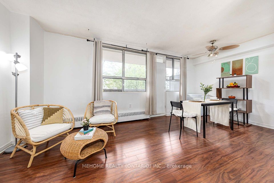 #207 - 1950 Kennedy Road, Toronto, ON M1P 4S9