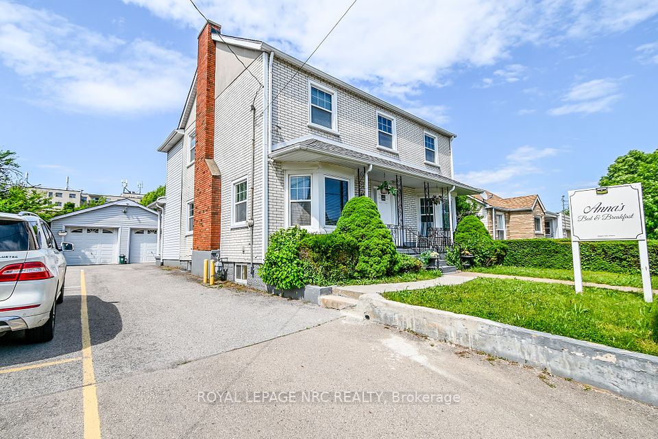 6257 Dunn