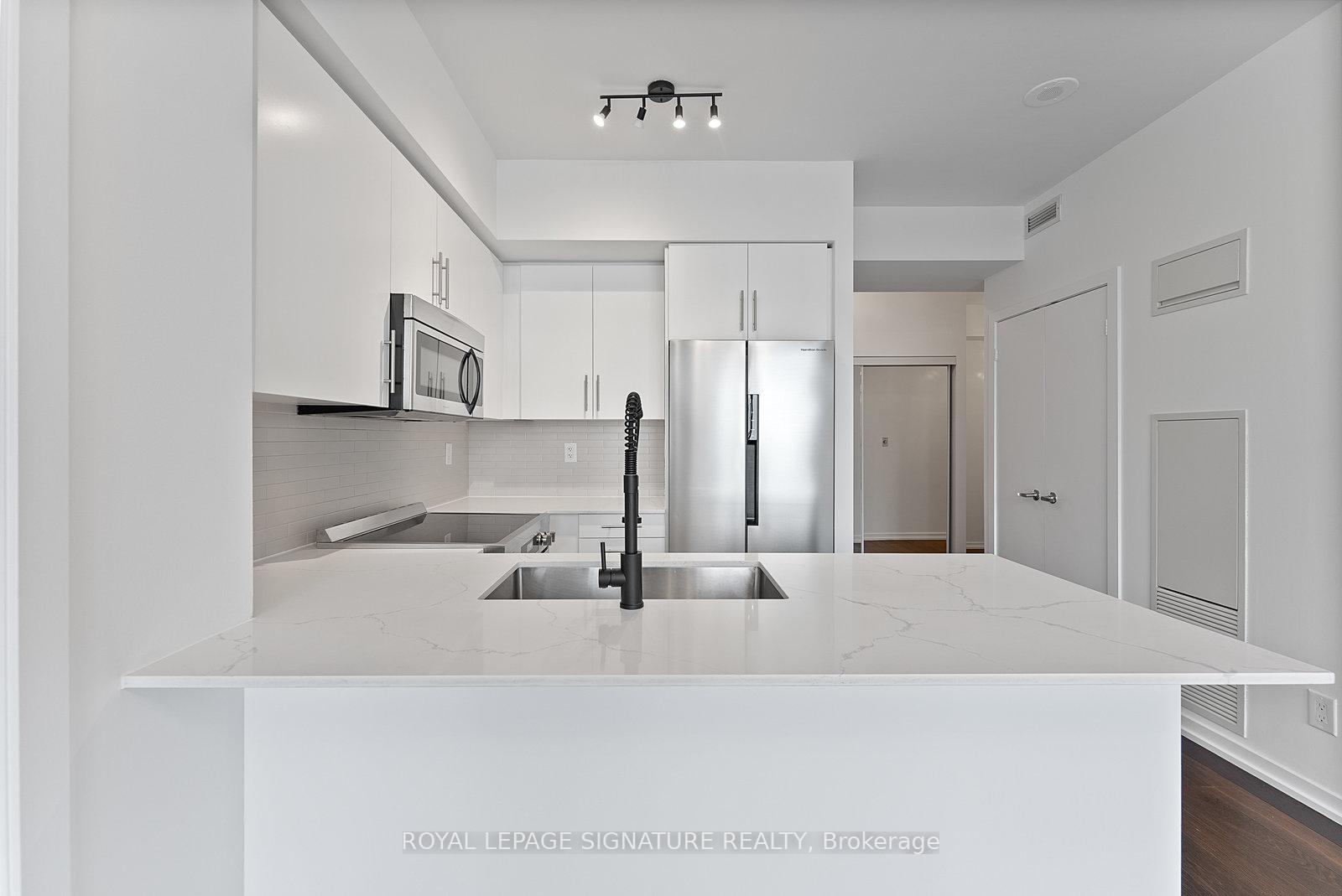 3 Bedrooms Condo at 65 Bremner, Toronto For sale