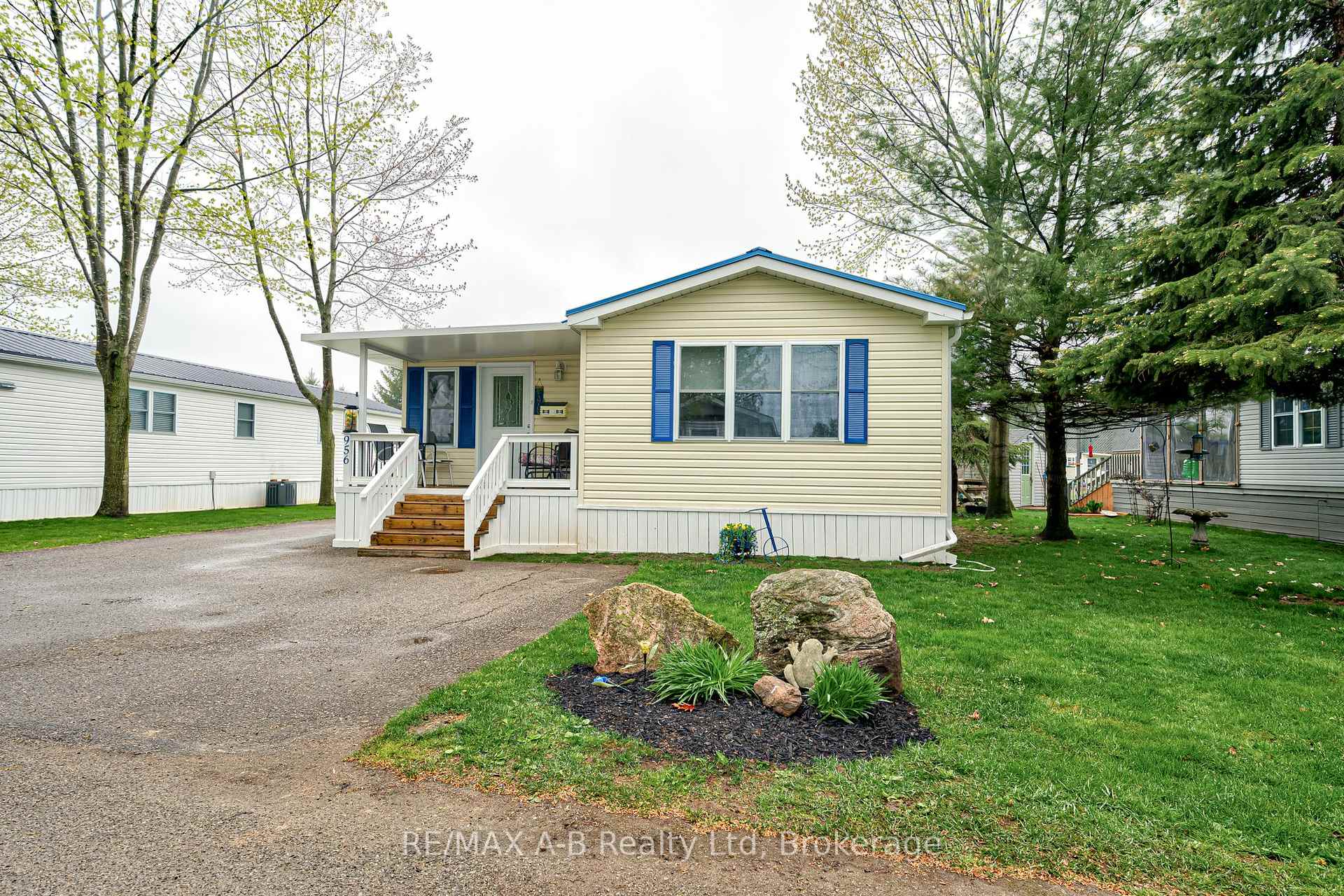 #956 - 316489 31st Line, Zorra, ON N0J 1J0 #956