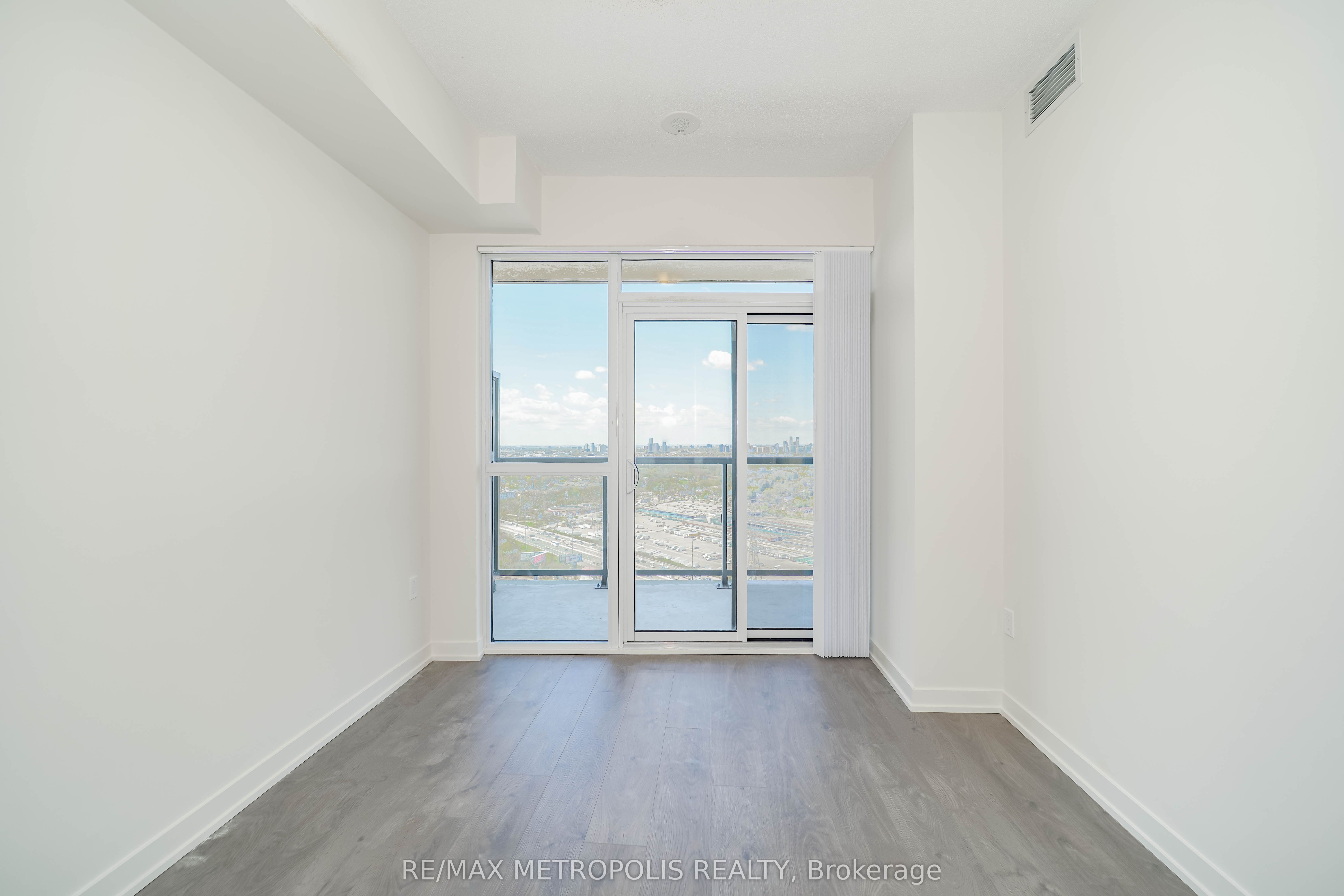 38 Annie Craig Drive, #3611