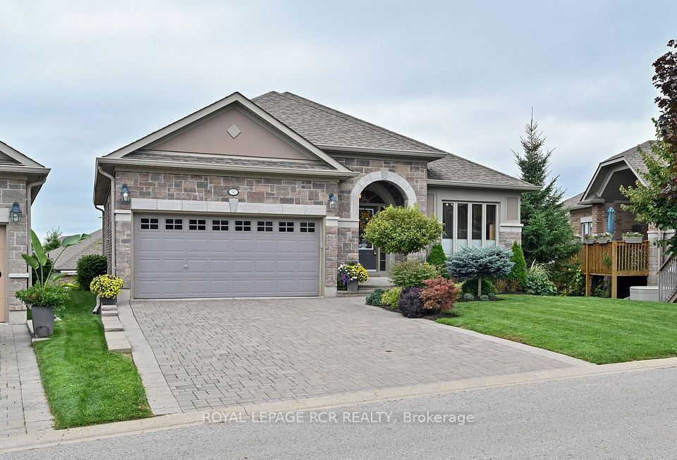 50 Hillcrest