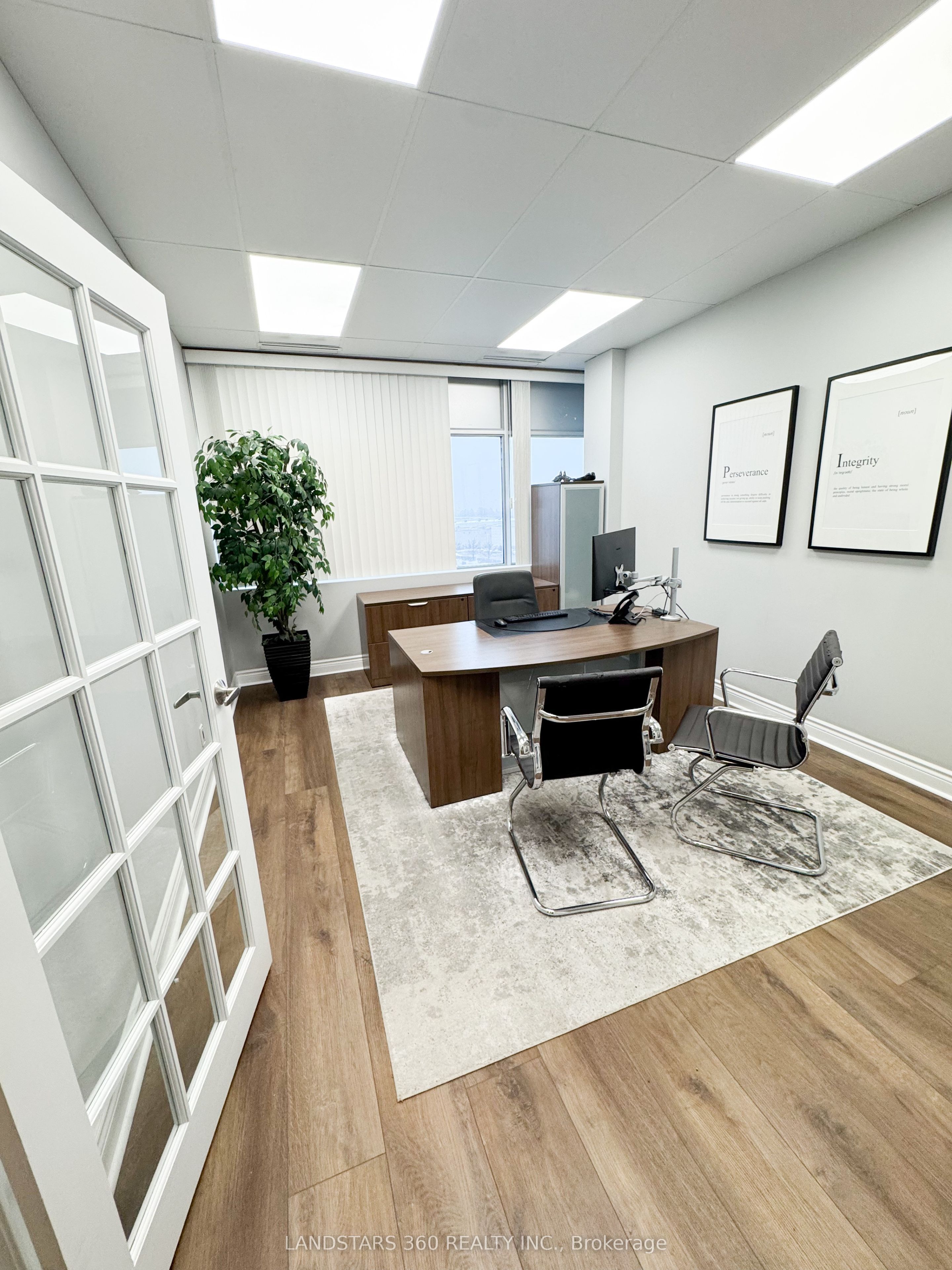 9140 Leslie Street, #407