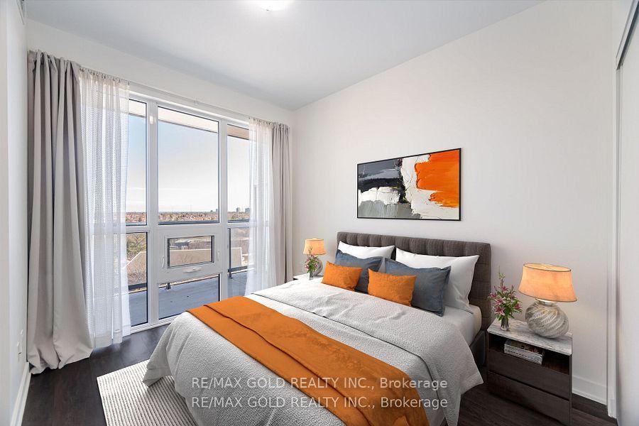 2 Bedrooms Condo at 4633 Glen Erin, Mississauga For sale