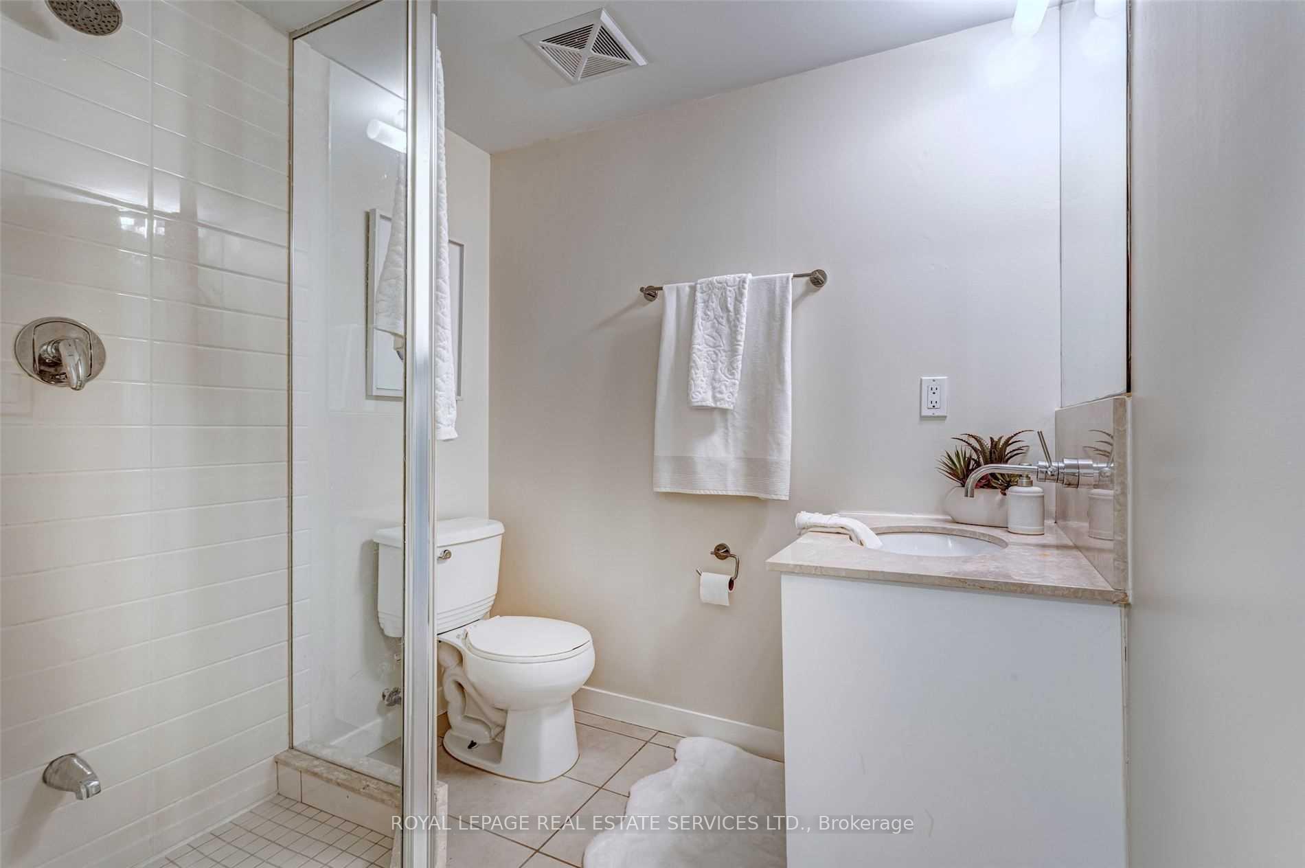 2 Bedrooms Condo at 59 East Liberty, Toronto For sale