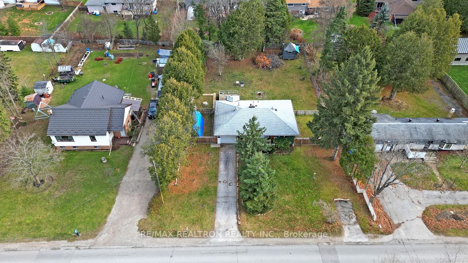 2807 25th Side Road