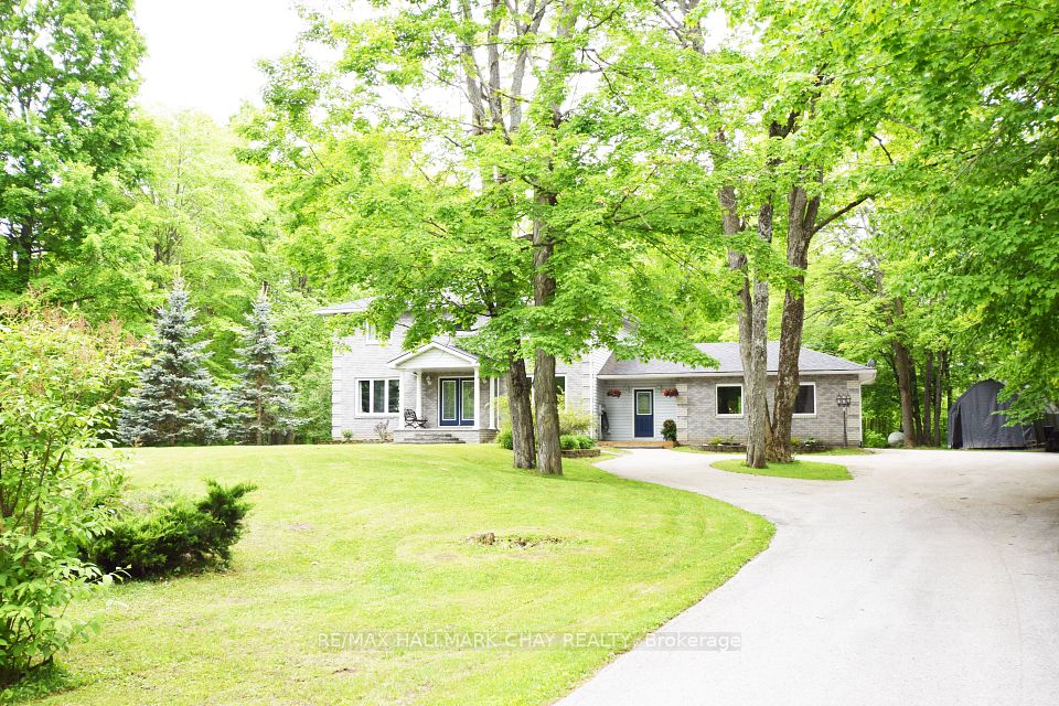 5810 Lowanda Lane, Ramara, ON L0K 1W0