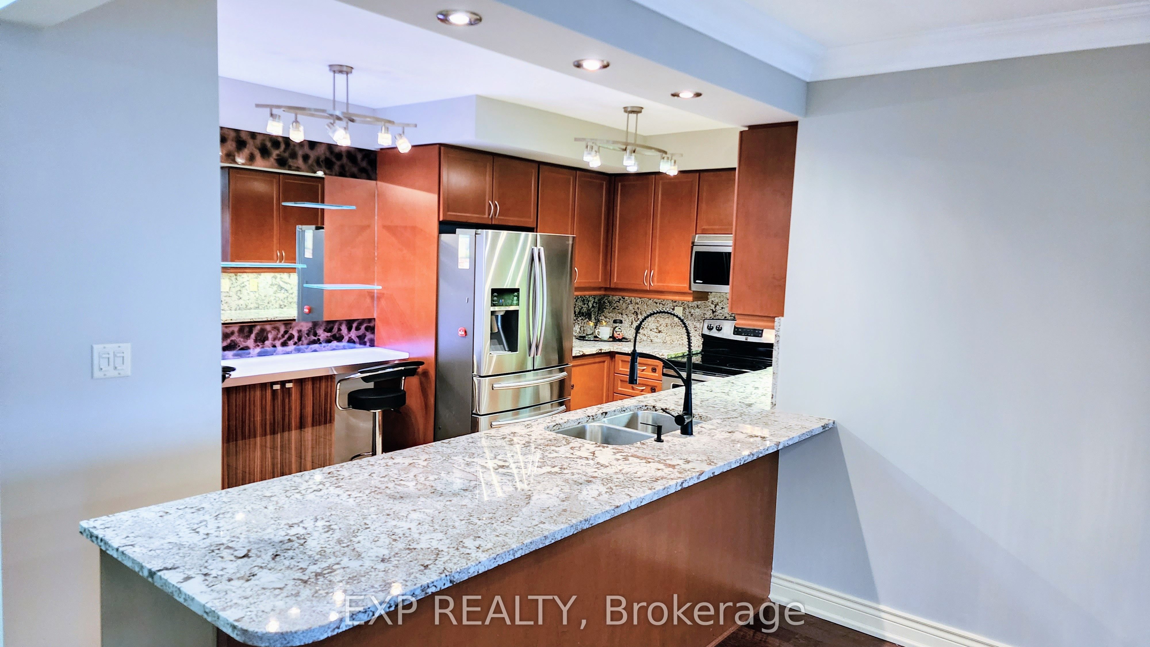 88 Promenade Circle, #1007