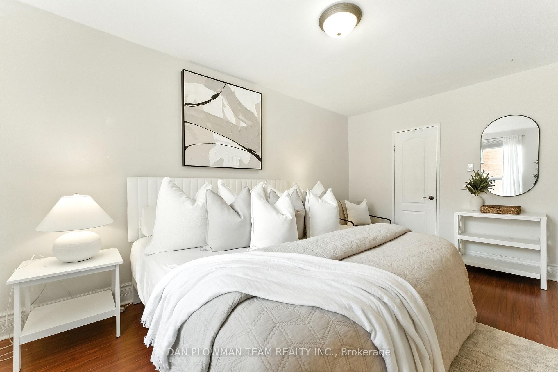 1 Bedroom Co-op at 2550 Bathurst, Toronto For sale