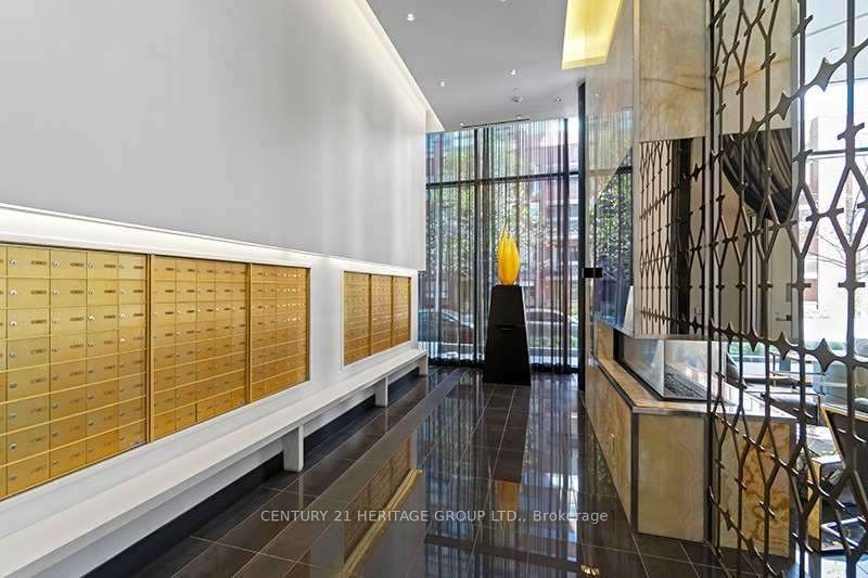 32 Davenport Road, #2508