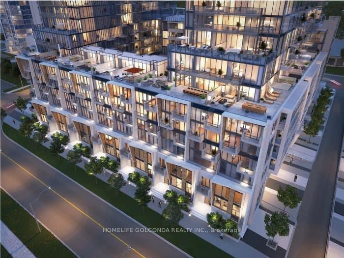 3 Bedrooms Condo at 7 Golden Lion, Toronto For sale