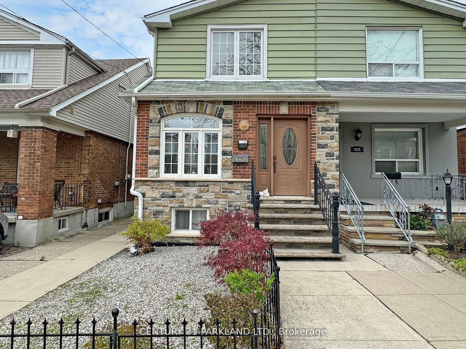 526 Milverton Boulevard
