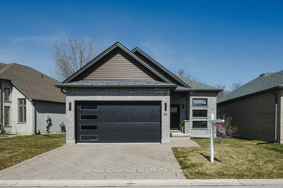 #19 - 1450 North Wenige Drive, London North, ON N5X 0L6