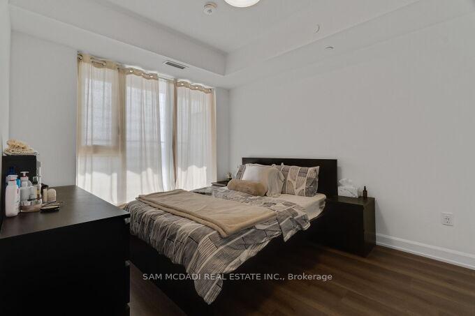 1 Bedroom Condo at 3200 William Coltson, Oakville For sale