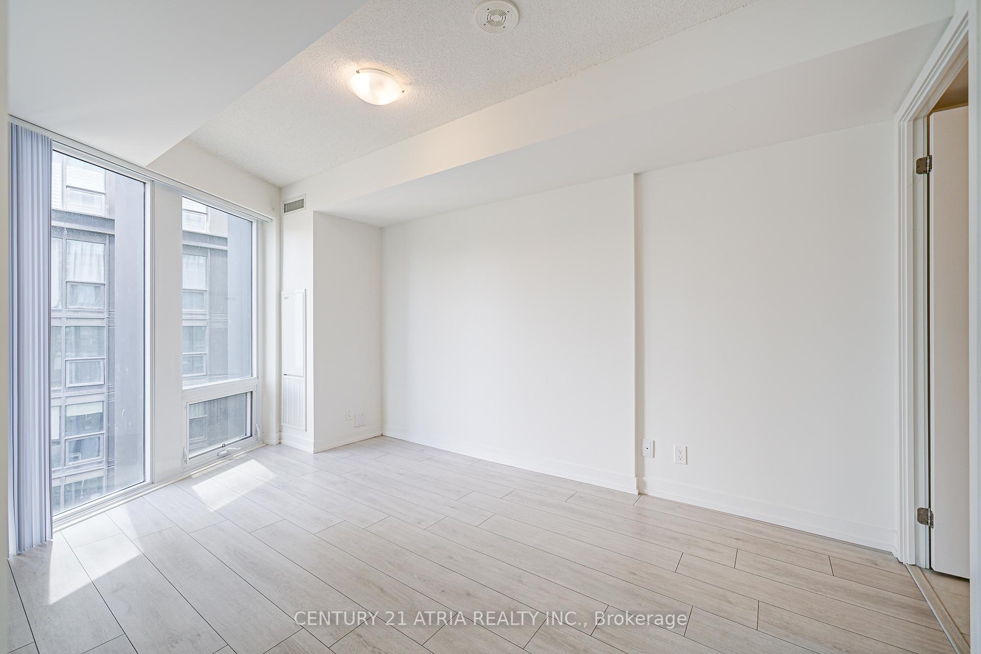 2 Bedrooms Condo at 60 Shuter, Toronto For sale