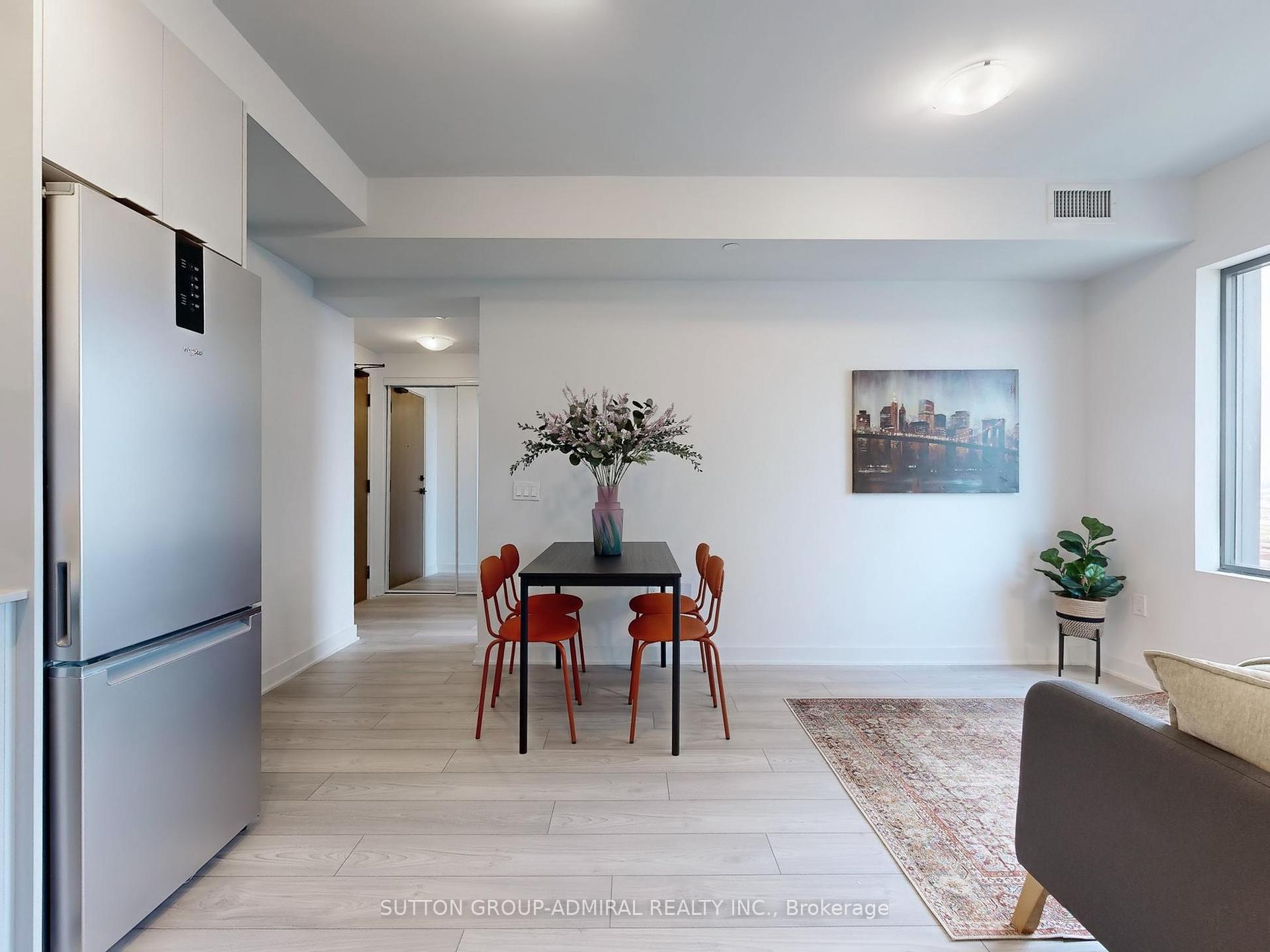 2 Bedrooms Condo at 2920 Hwy 7, Vaughan For sale