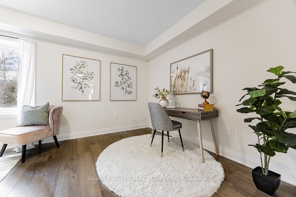 250 Finch Avenue 22