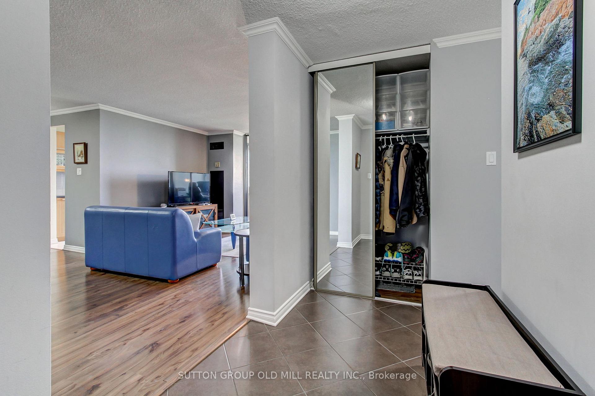 3 Bedrooms Condo at 133 Torresdale, Toronto For sale