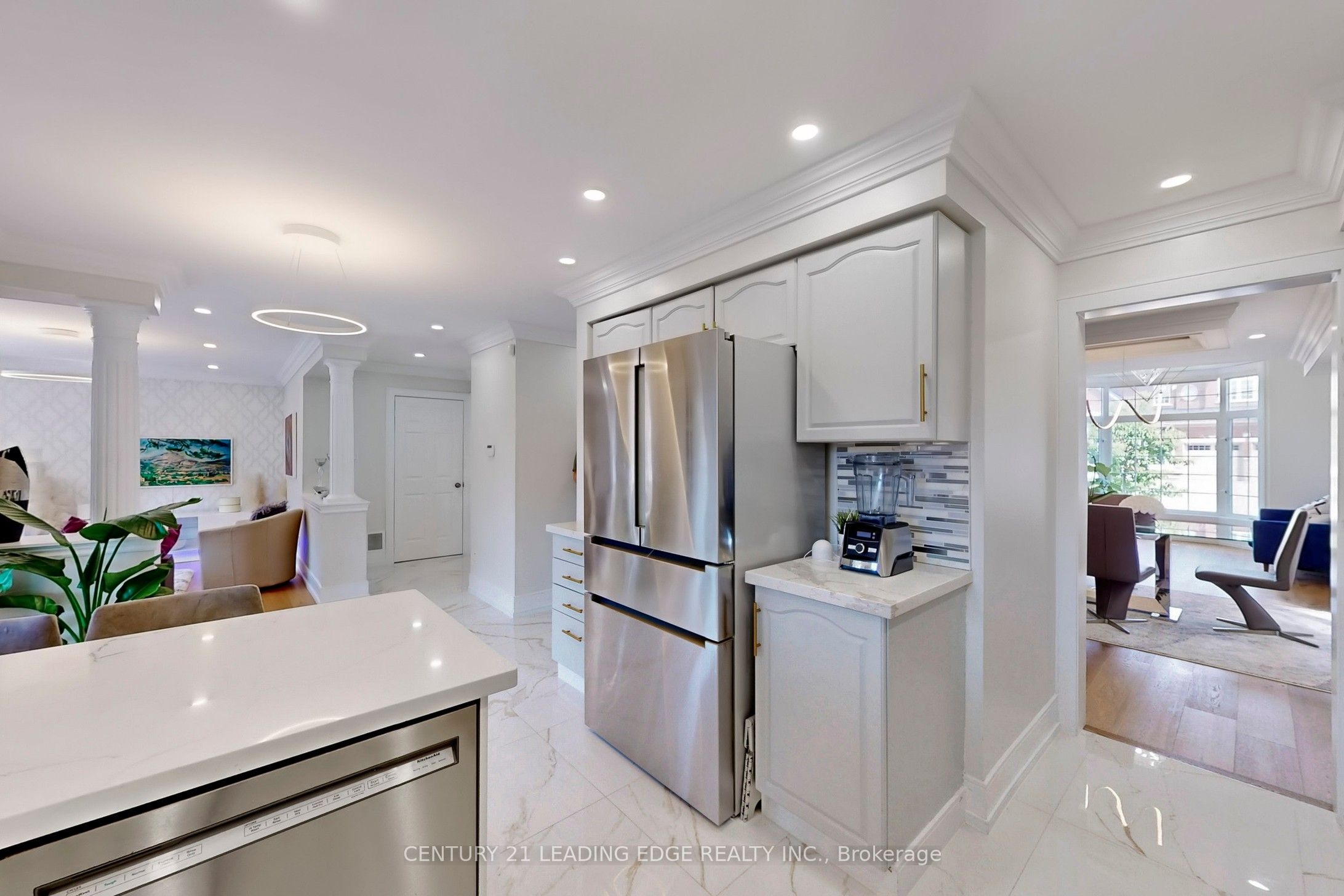 74 Littleleaf Crescent
