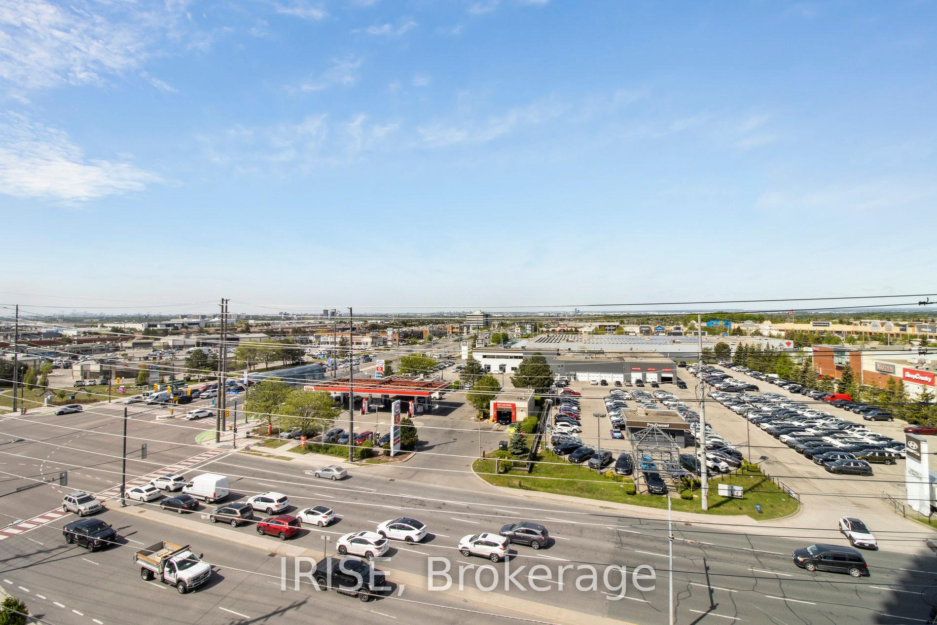2 Bedrooms Condo at 3700 Highway 7, Vaughan For sale