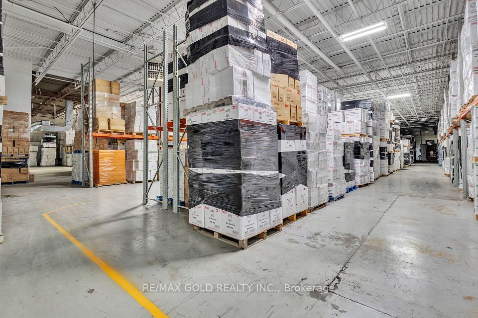 https://trreb-image.ampre.ca/Ac4lJ08fgoinwTtyMFLE6kyc1Zd1YywIhfe_gXzwWWE/rs:fit:960:960/wm:.5:so:0:50:.4/wmsh:10/wmt:PHNwYW4gZm9yZWdyb3VuZD0nd2hpdGUnIGZvbnQ9JzY4Jz5SRS9NQVggR09MRCBSRUFMVFkgSU5DLiwgQnJva2VyYWdlPC9zcGFuPg/L3RycmViL2xpc3RpbmdzLzQxLzAwLzIzLzYzL3AvYzQ4M2M0N2MtNzE4Ny00NTBlLThhMWItZmMxNGE4NzI3NzAyLmpwZw.jpg
