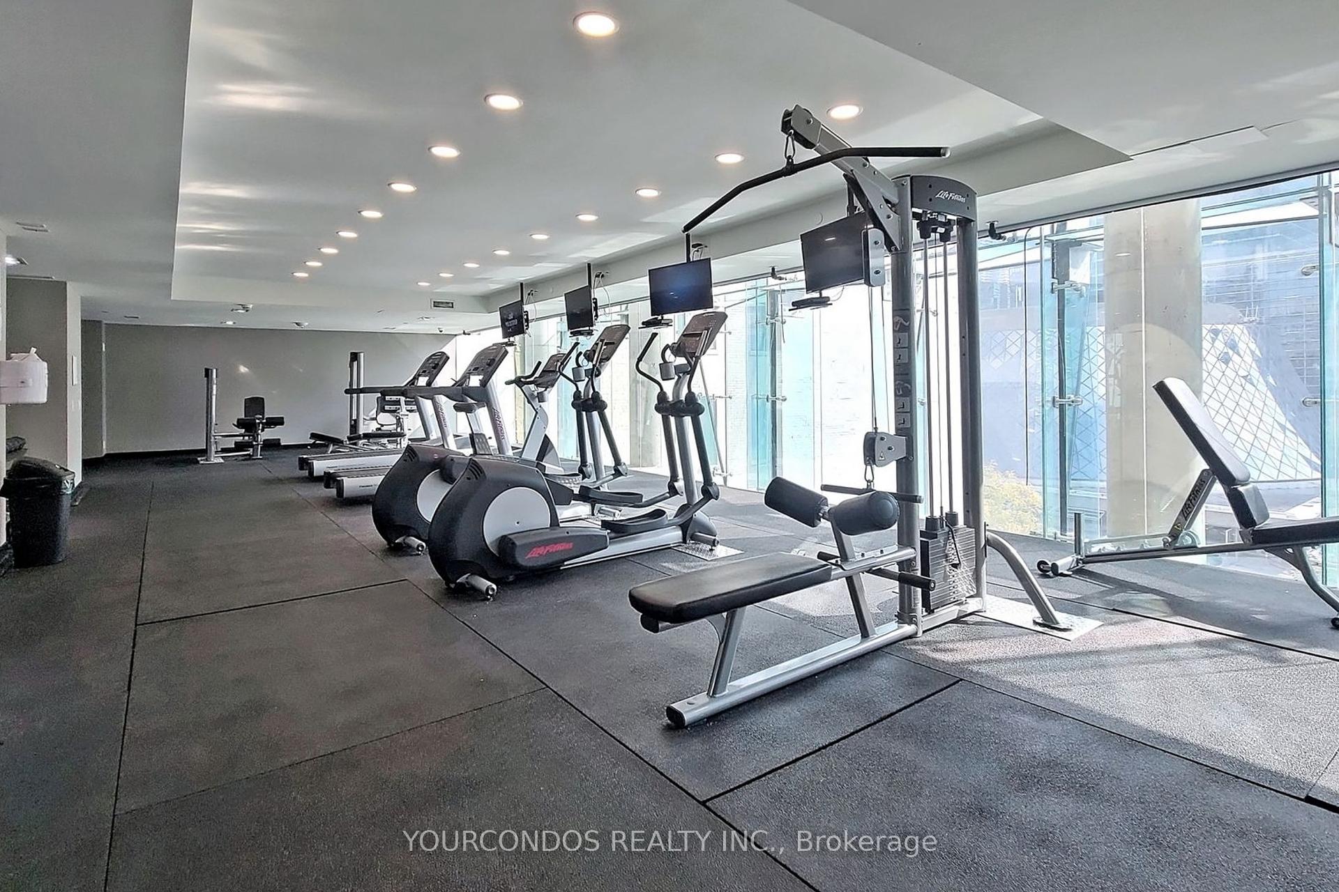 2 Bedrooms Condo at 224 King, Toronto For sale
