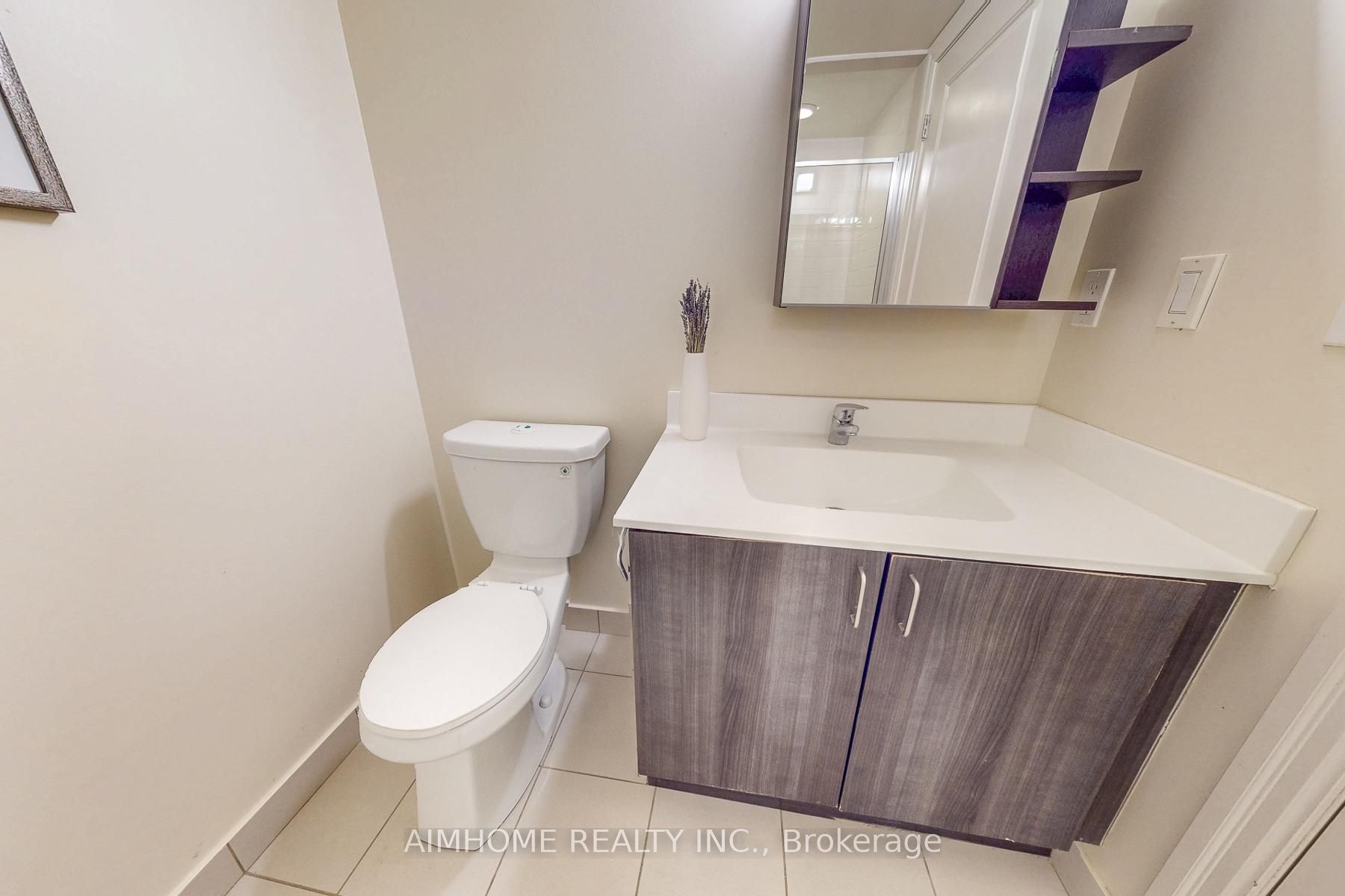 8110 Birchmount Road, #1004