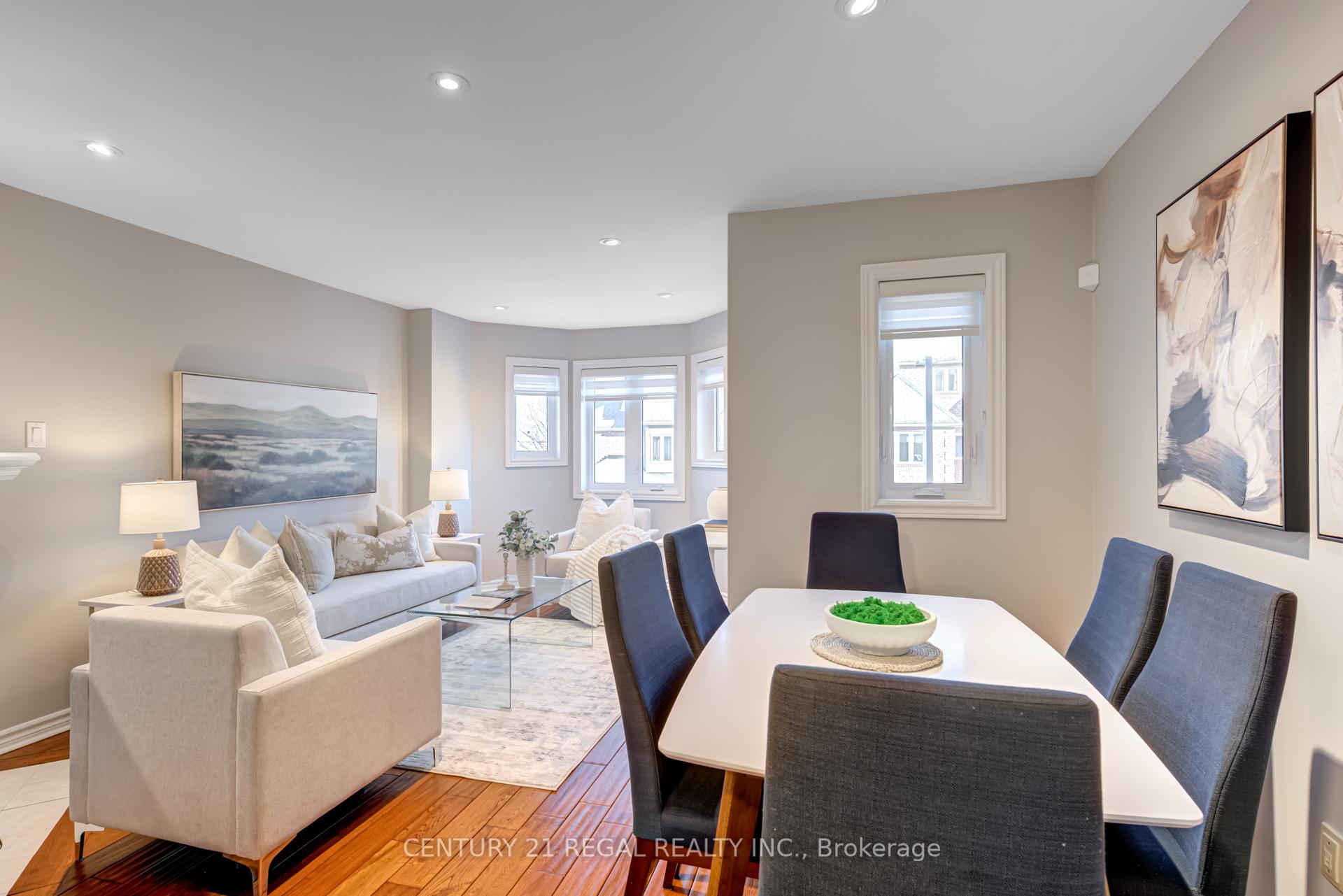 3 Bedrooms Condo at 45 Bristol, Mississauga For sale