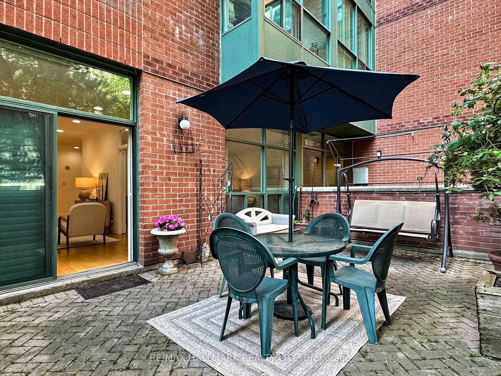 1 Bedroom Condo at 95 Prince  Arthur, Toronto For sale