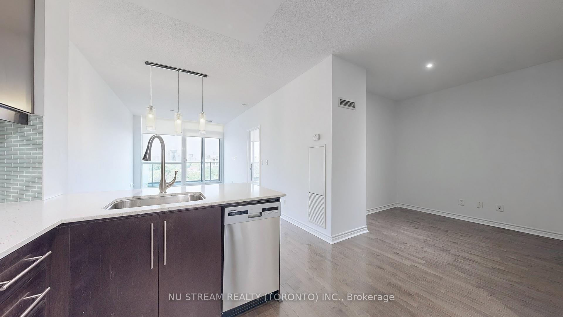 2 Bedrooms Condo at 2885 Bayview, Toronto For sale