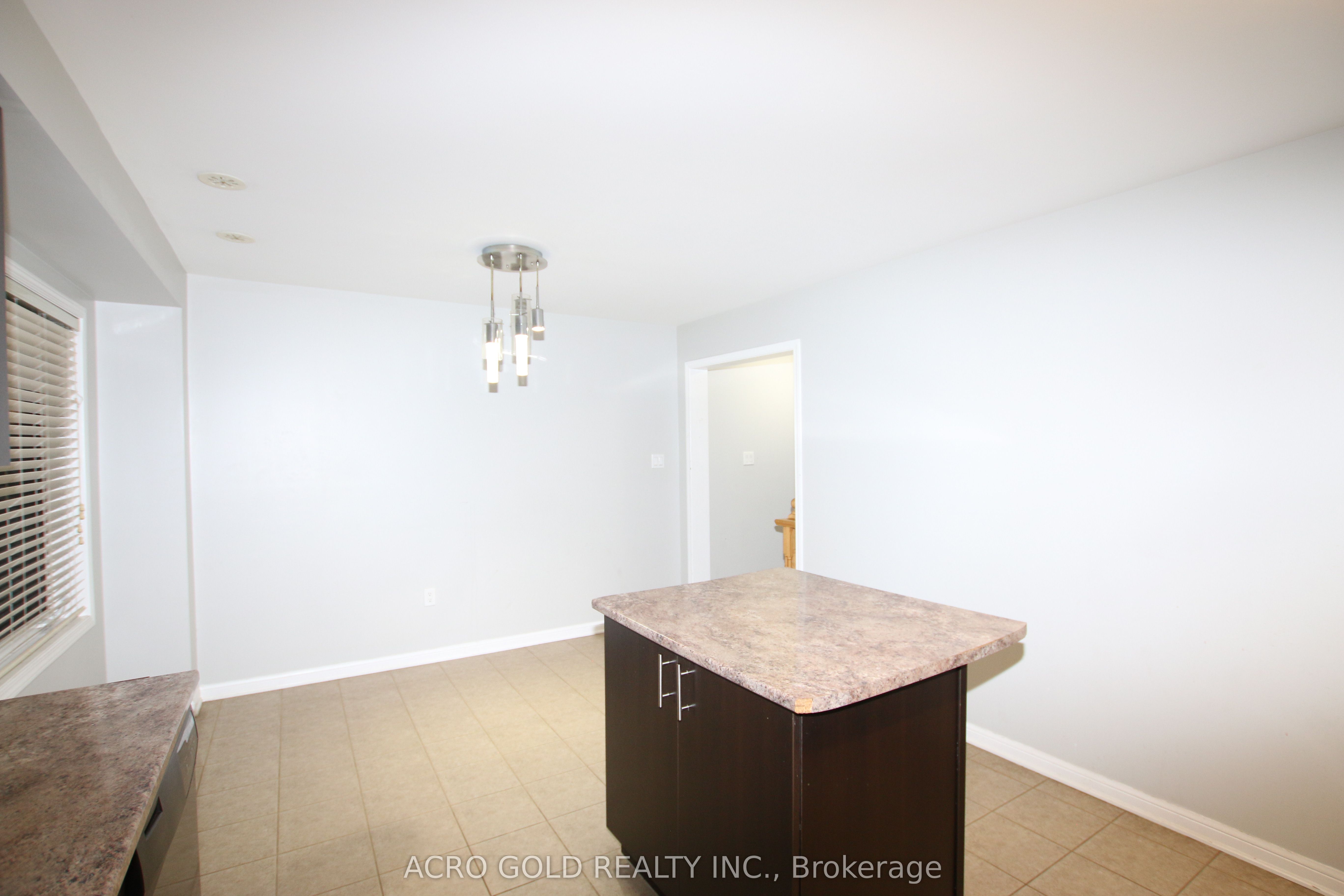 32 Mercedes Road, Brampton Northwest Brampton
