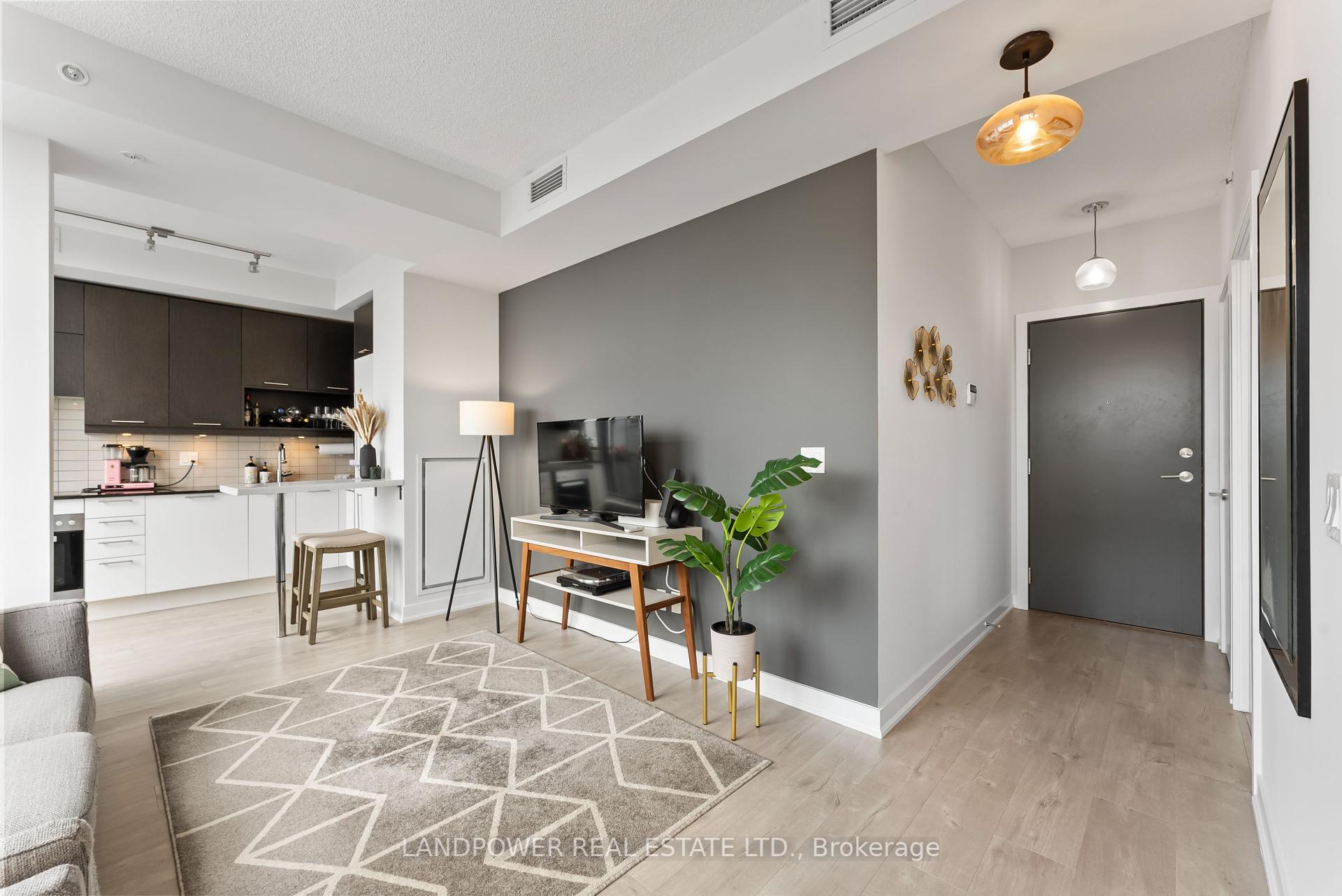 1 Bedroom Condo at 30 Nelson, Toronto For sale
