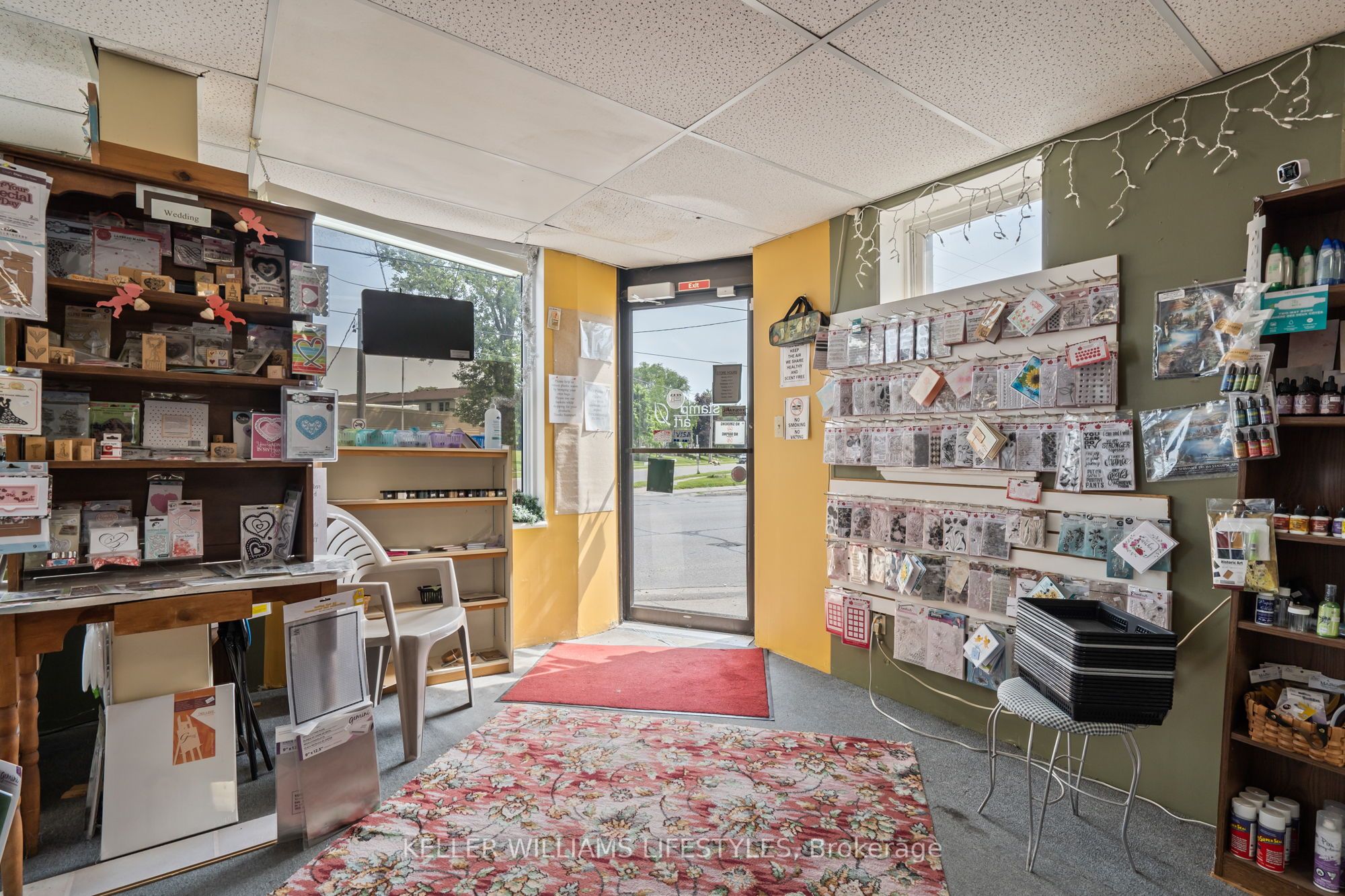 239 Hamilton Road, London, ON N5Z 1P9
