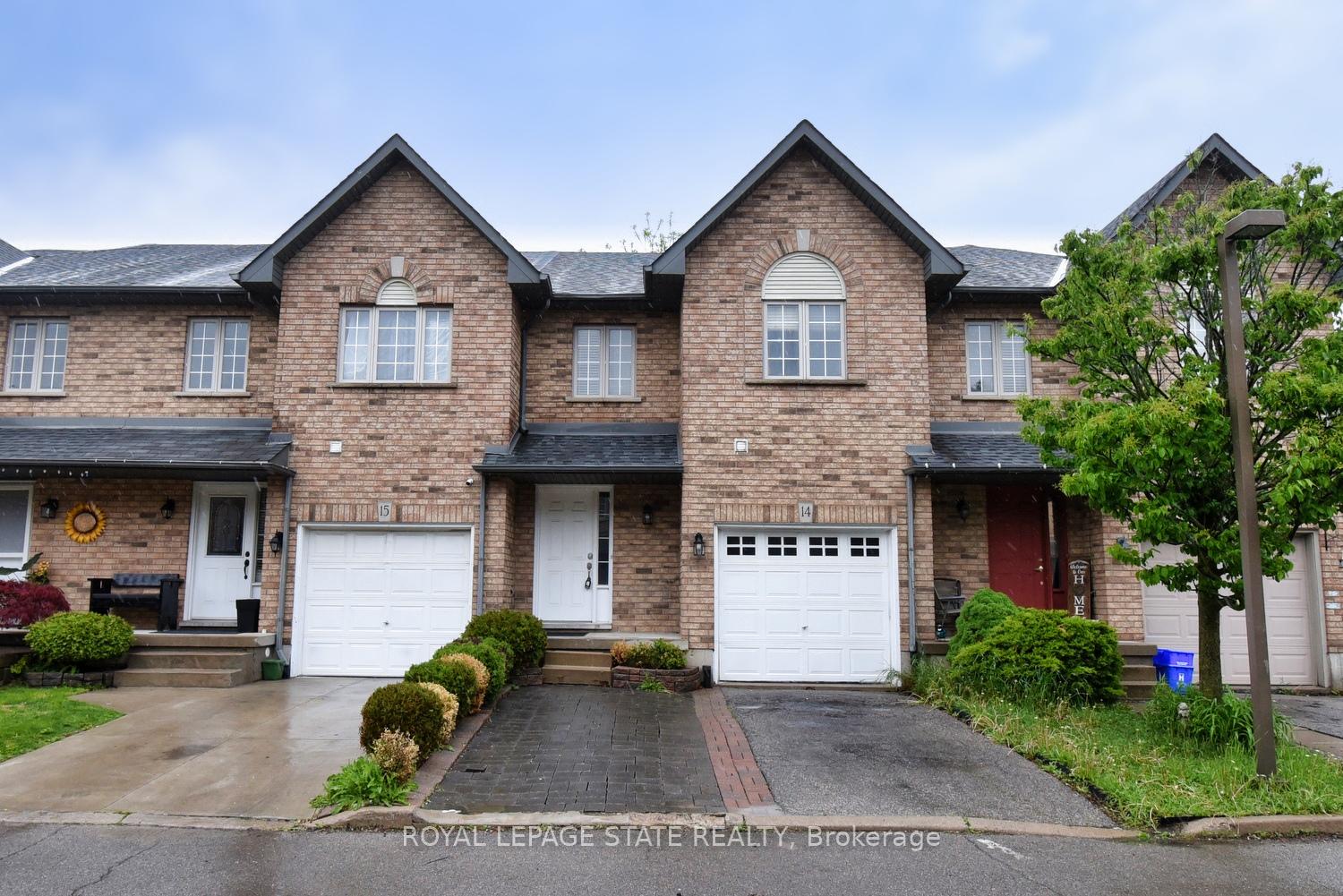 3 Bedrooms Condo at 565 Rymal, Hamilton For sale