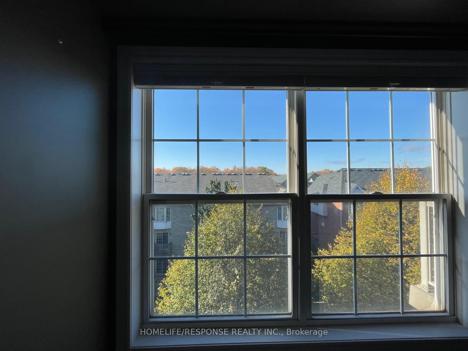 2 Bedrooms Condo at 1830 WALKER’S, Burlington For sale