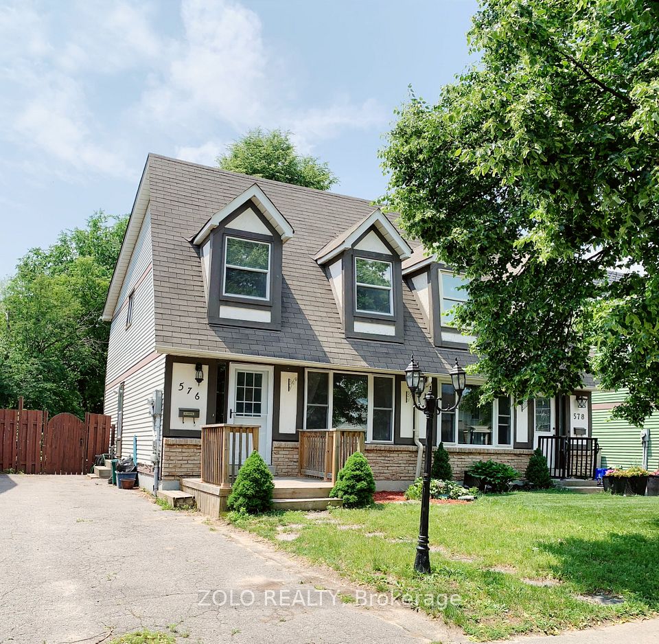 576 Camelot Drive