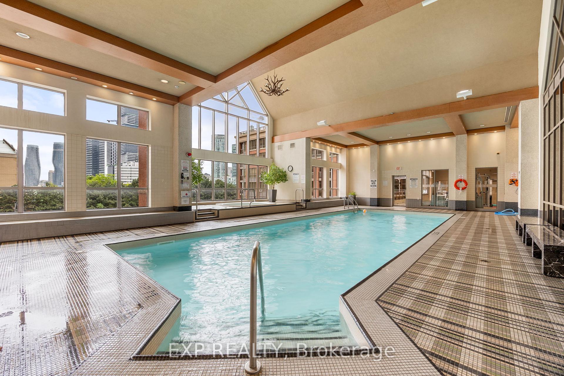 1 Bedroom Condo at 4090 Living Arts, Mississauga For sale