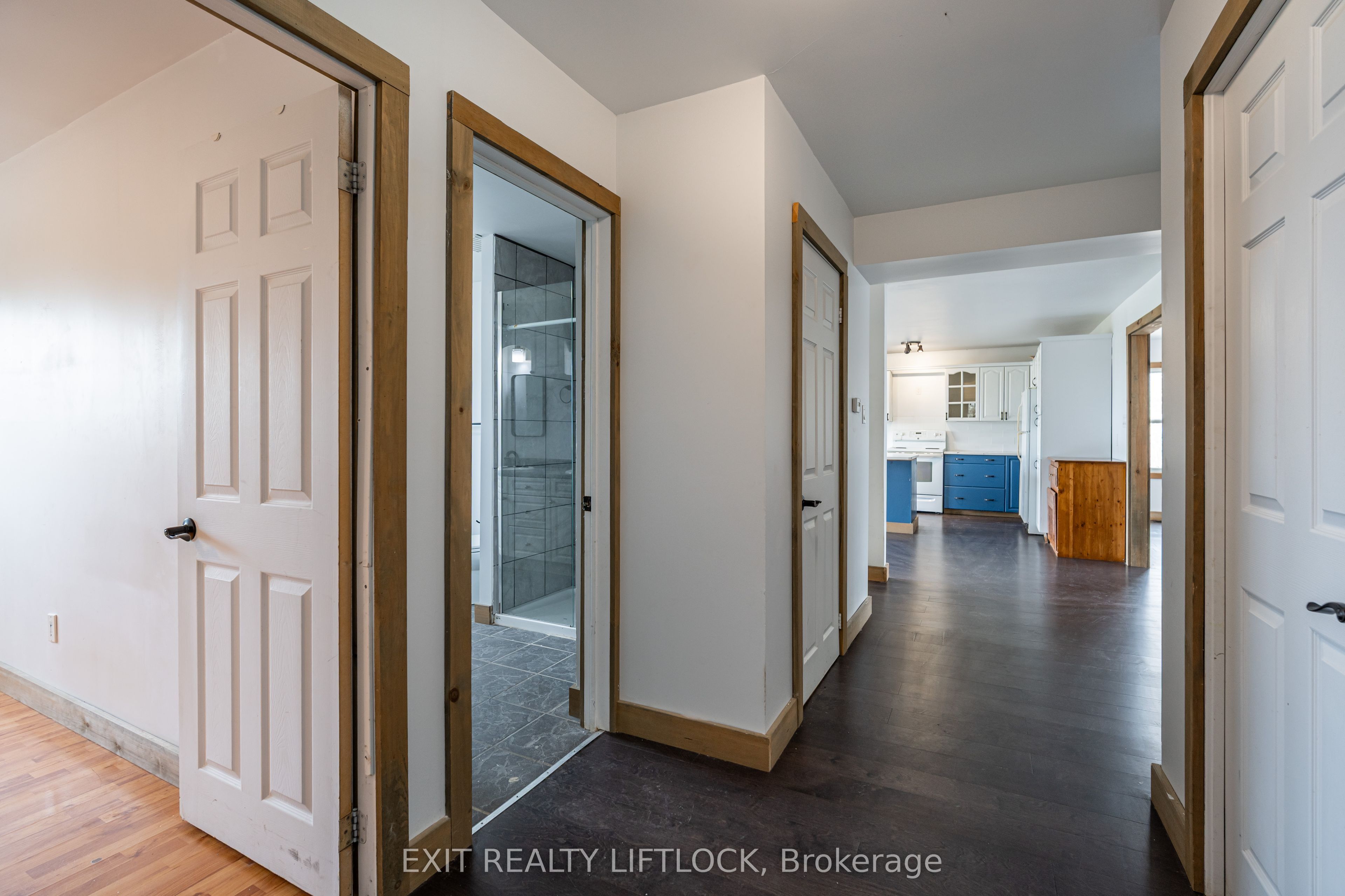 221 Grassy Road, Kawartha Lakes, ON K0L 2W0