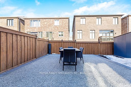 882 Magnolia Terrace, Milton, ON L9E 1R2
