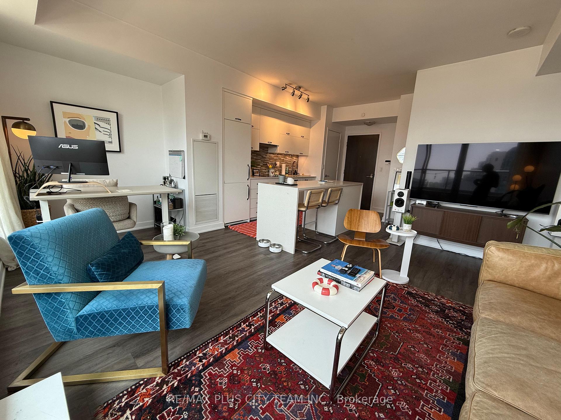 2 Bedrooms Condo at 106 Dovercourt, Toronto For sale