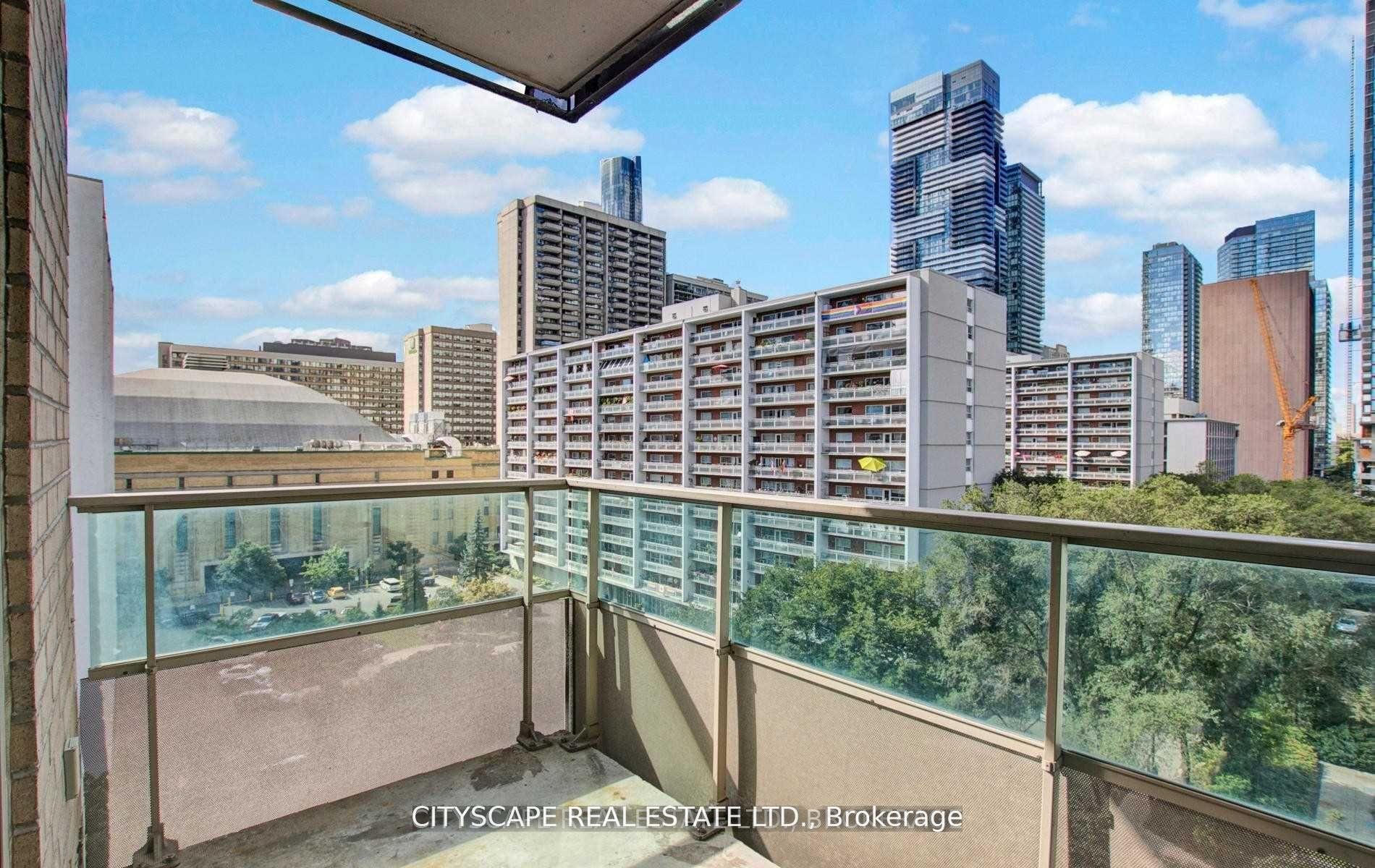 70 Alexander Street, #802