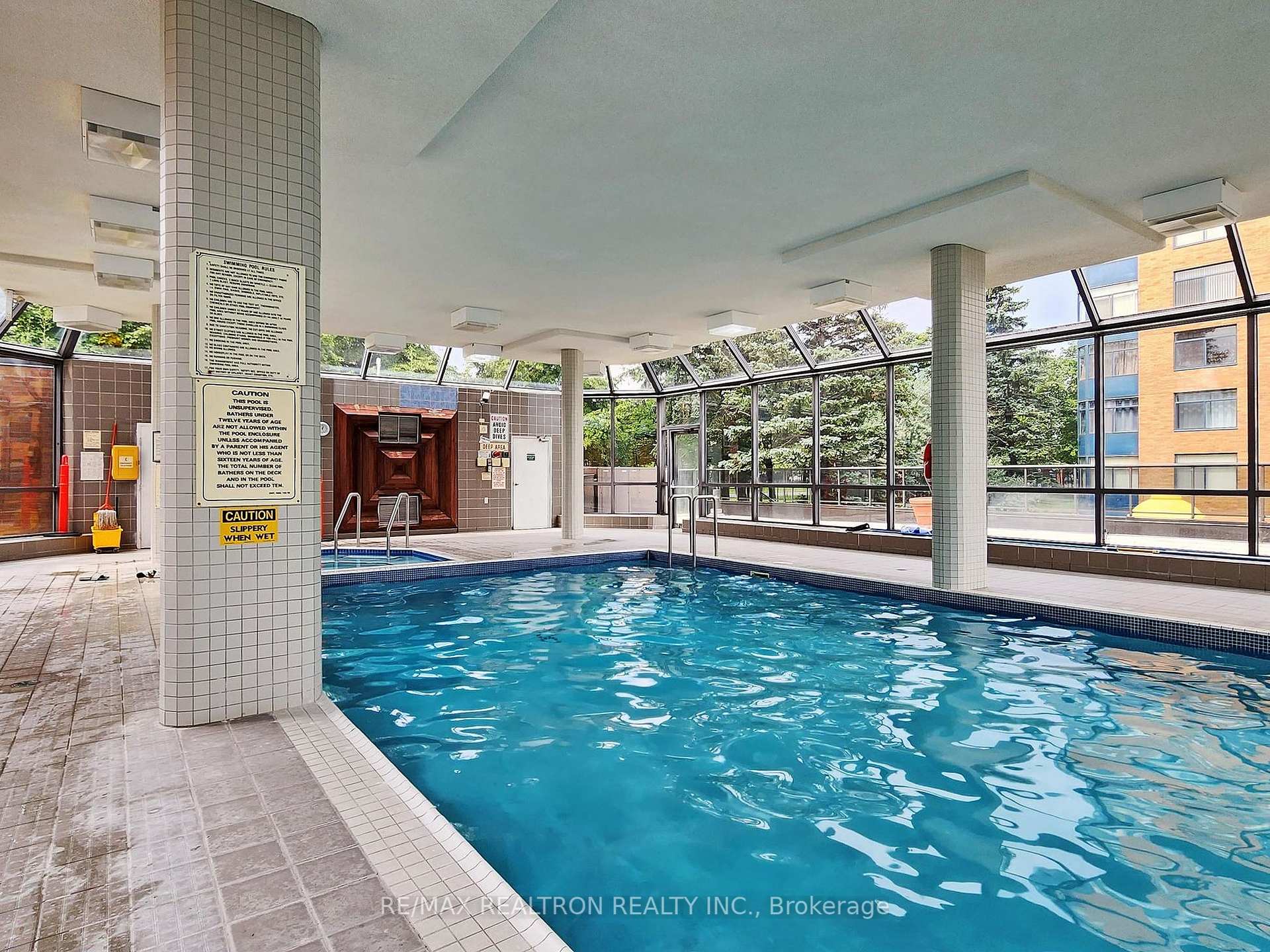 3 Bedrooms Condo at 88 Alton Tower, Toronto For sale
