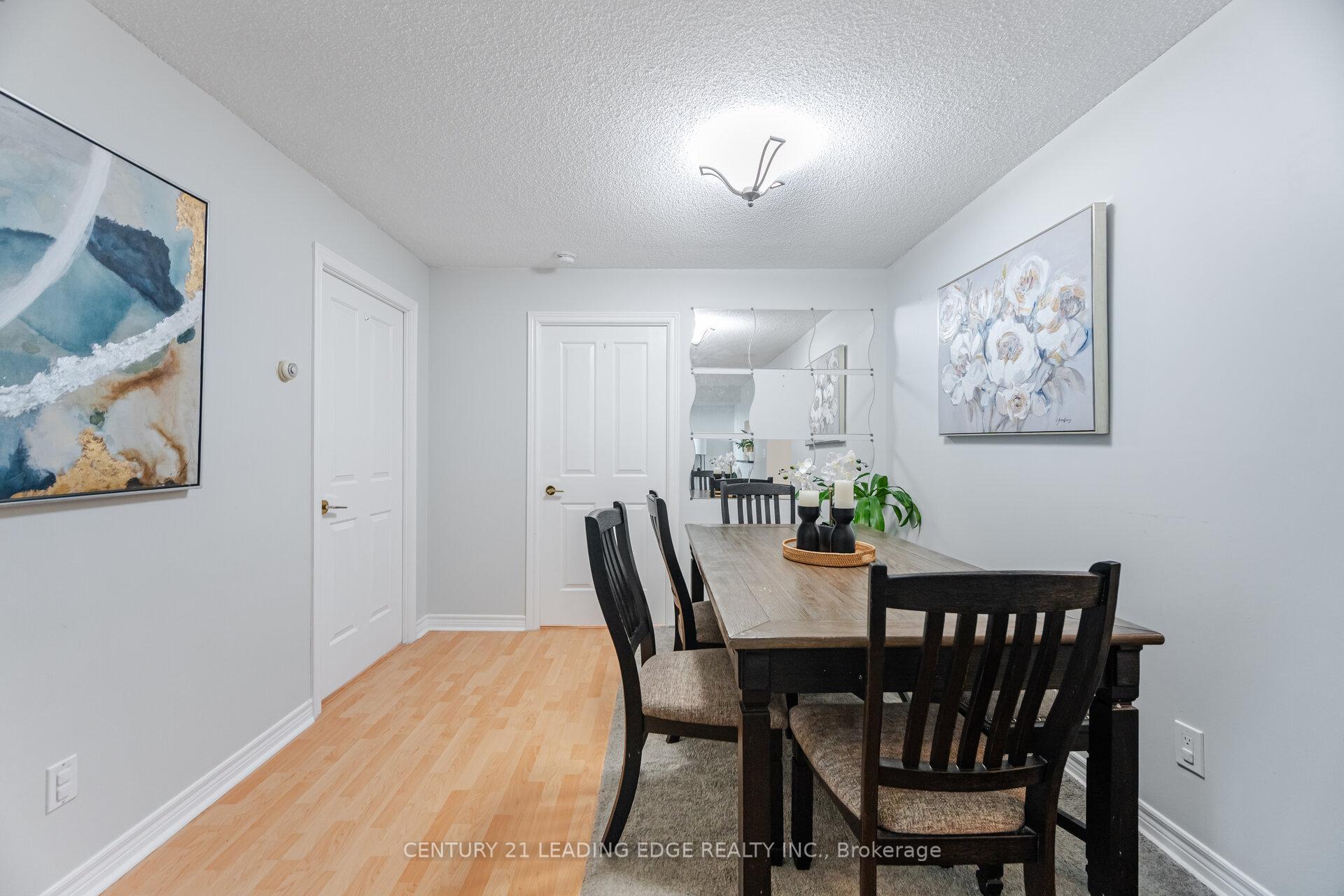 3 Bedrooms Condo at 68 Corporate, Toronto For sale