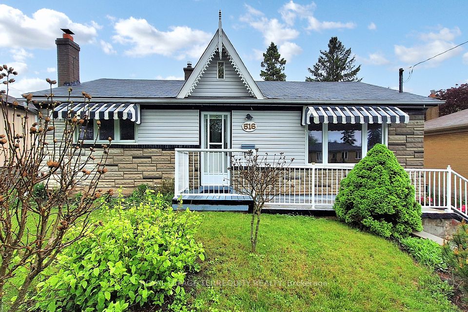 516 Monteith
